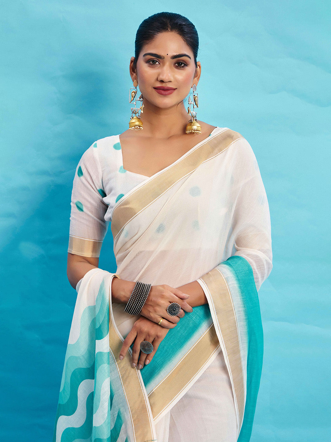 Urban Pallu Ombre Dyed Silk Blend Fusion Saree