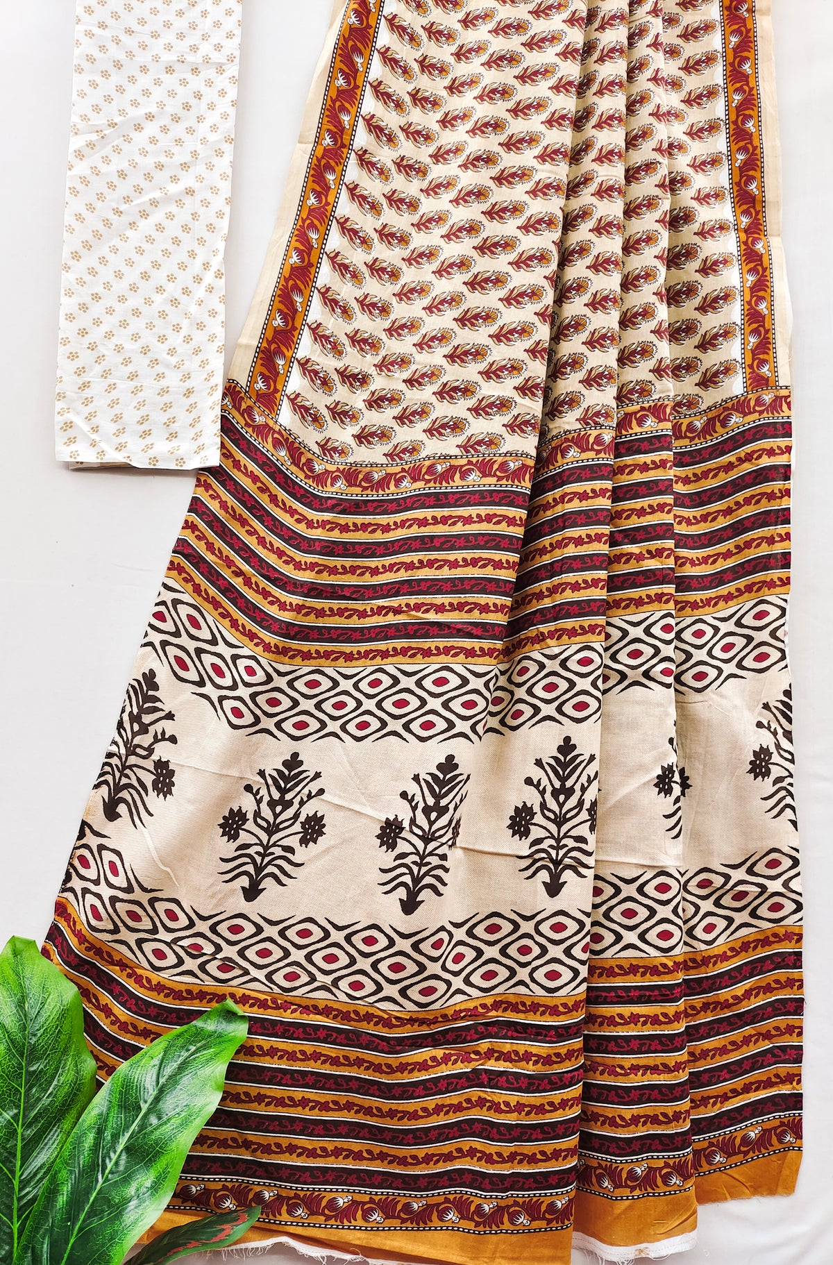 Urban Pallu Woven Design Pure Cotton Daily Saree