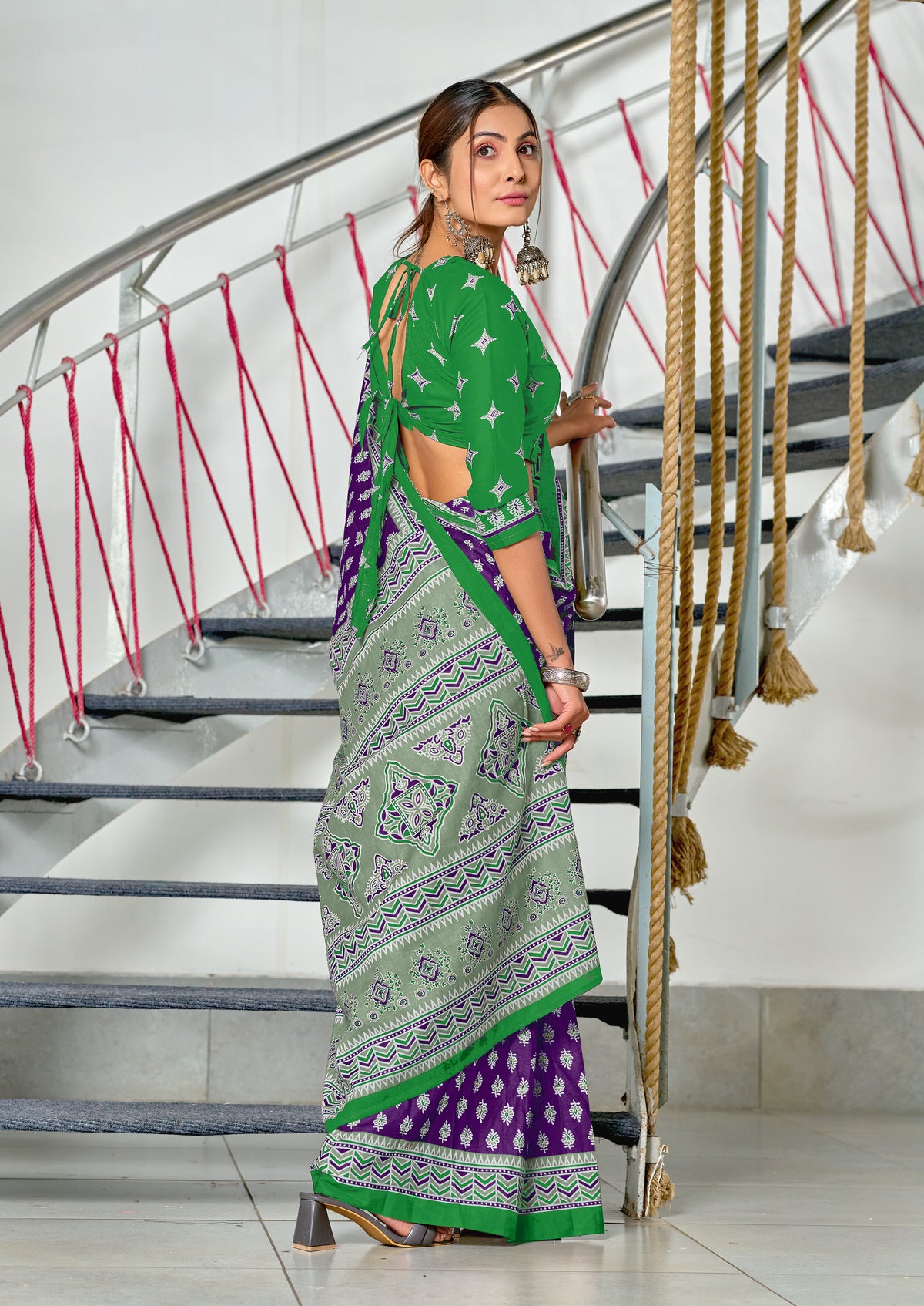 Urban Pallu Woven Design Pure Cotton Daily Saree