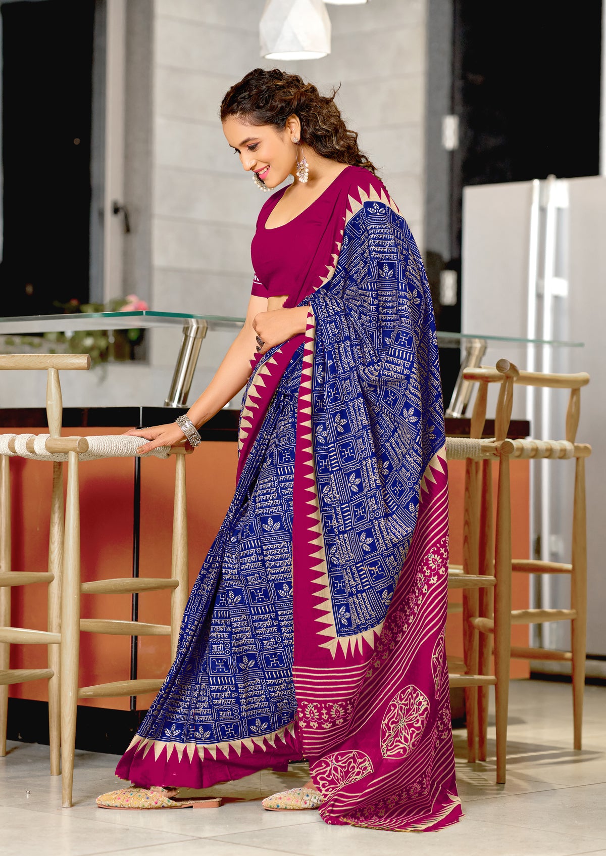 Urban Pallu Woven Design Pure Cotton Daily Saree