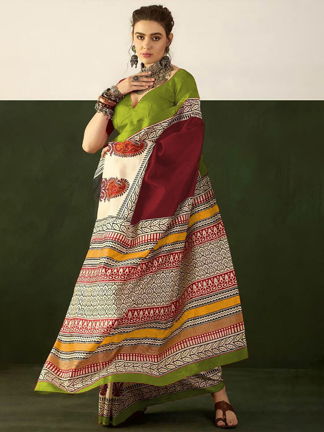 Urban Pallu Woven Design Pure Cotton Daily Saree
