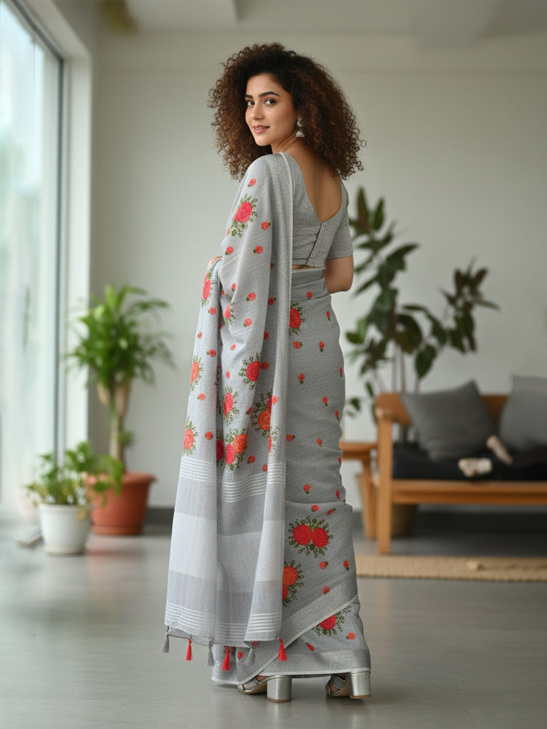 Urban Pallu Floral Sequinned Silk Blend Fusion Saree