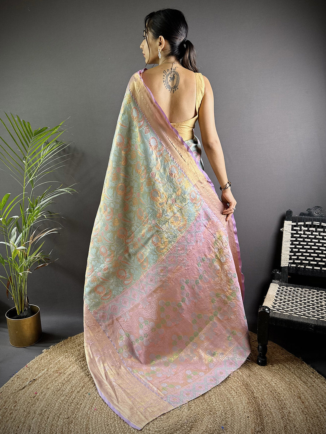 Urban Pallu Woven Design Silk Blend Traditional Saree