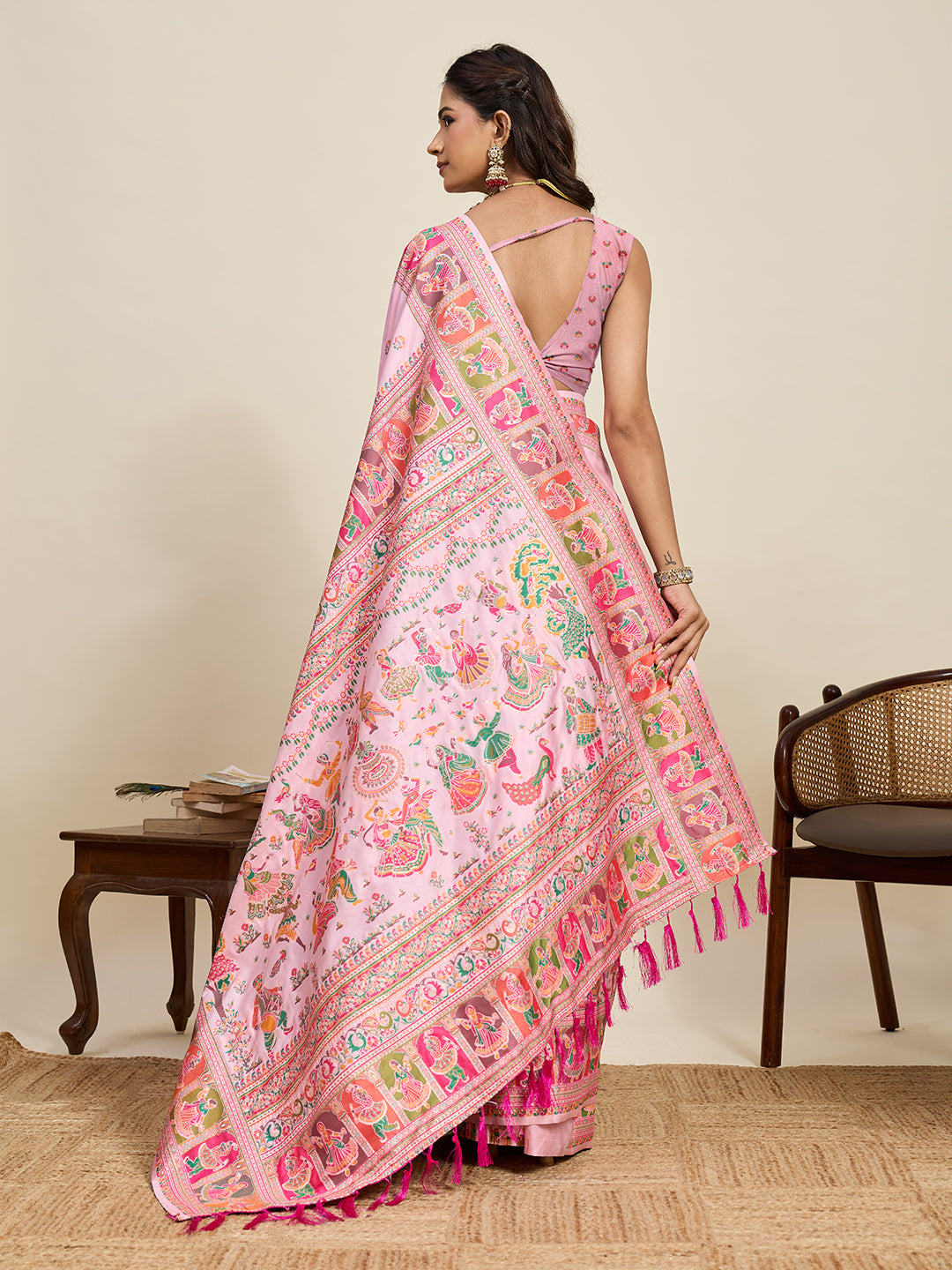 Urban Pallu Woven Design Silk Blend Party Saree