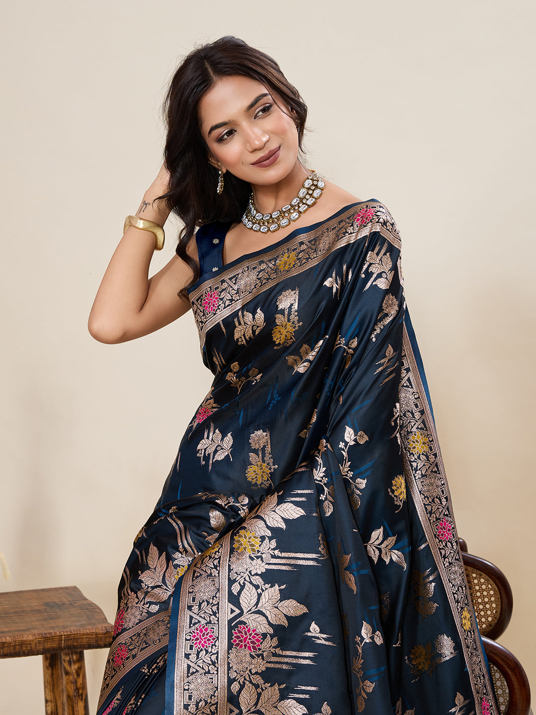 Urban Pallu Woven Design Silk Blend Party Saree