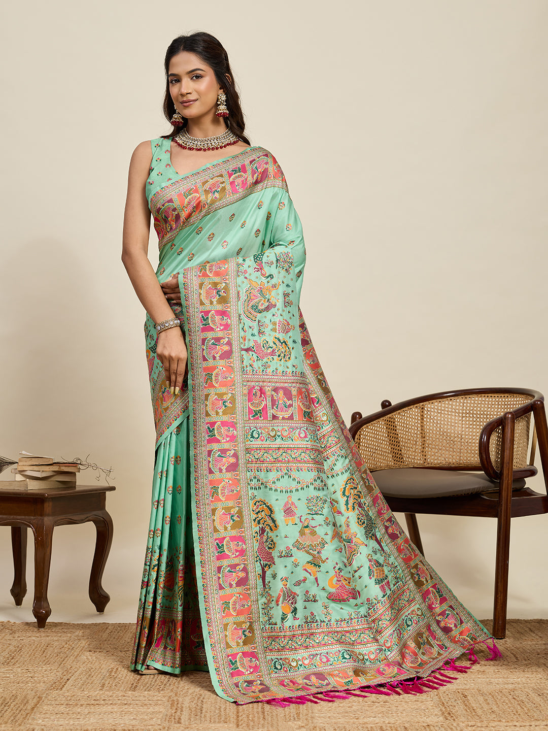 Urban Pallu Woven Design Silk Blend Party Saree