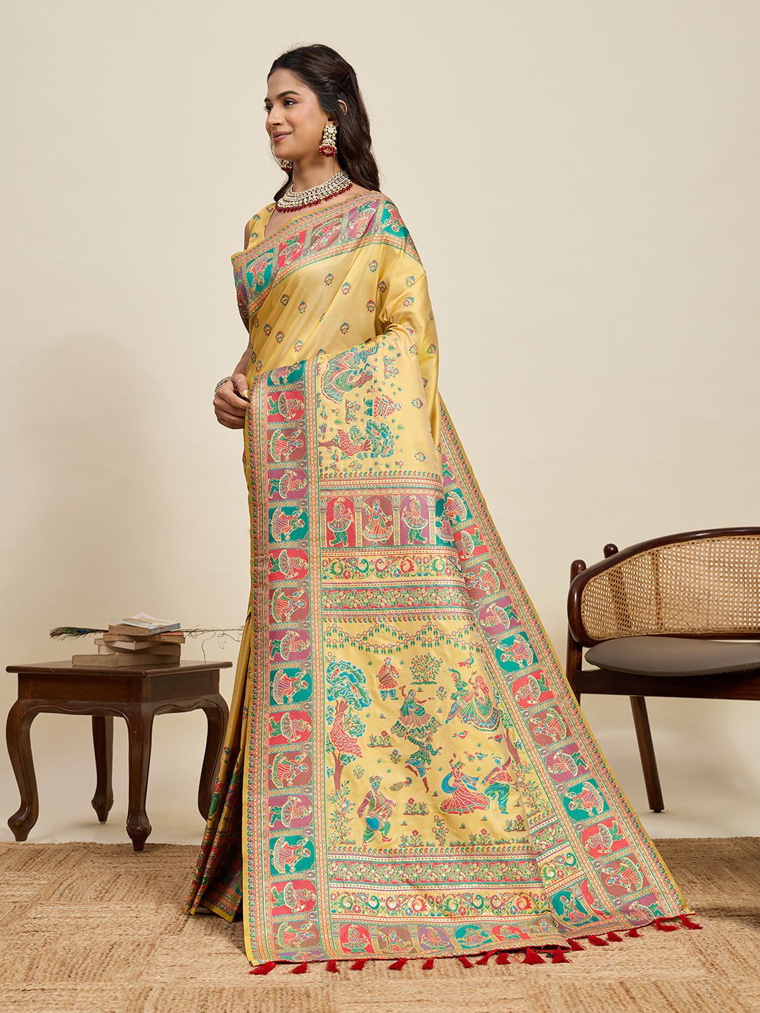 Urban Pallu Woven Design Silk Blend Party Saree