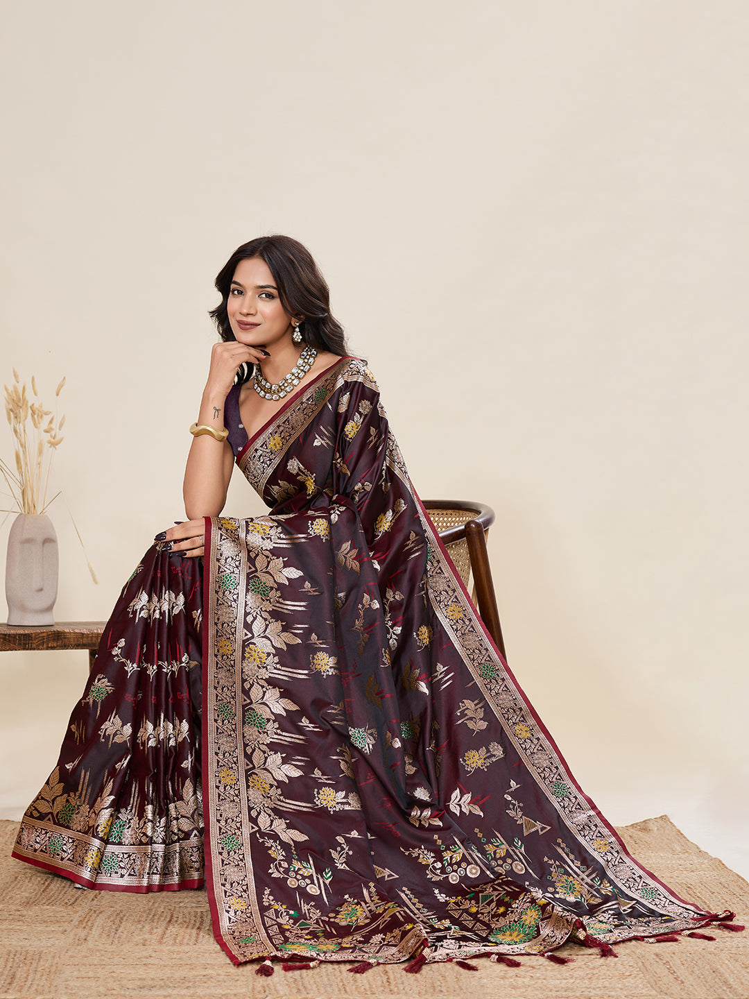Urban Pallu Woven Design Silk Blend Party Saree