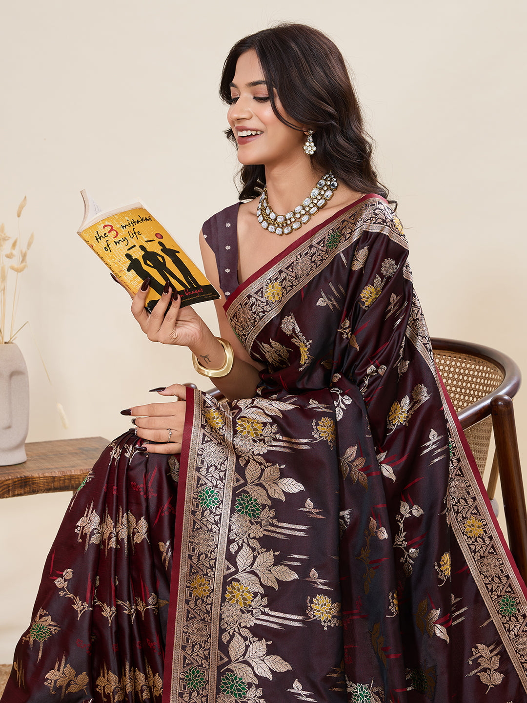 Urban Pallu Woven Design Silk Blend Party Saree