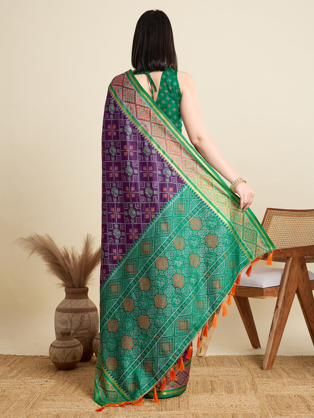 Urban Pallu Woven Design Silk Blend Party Saree