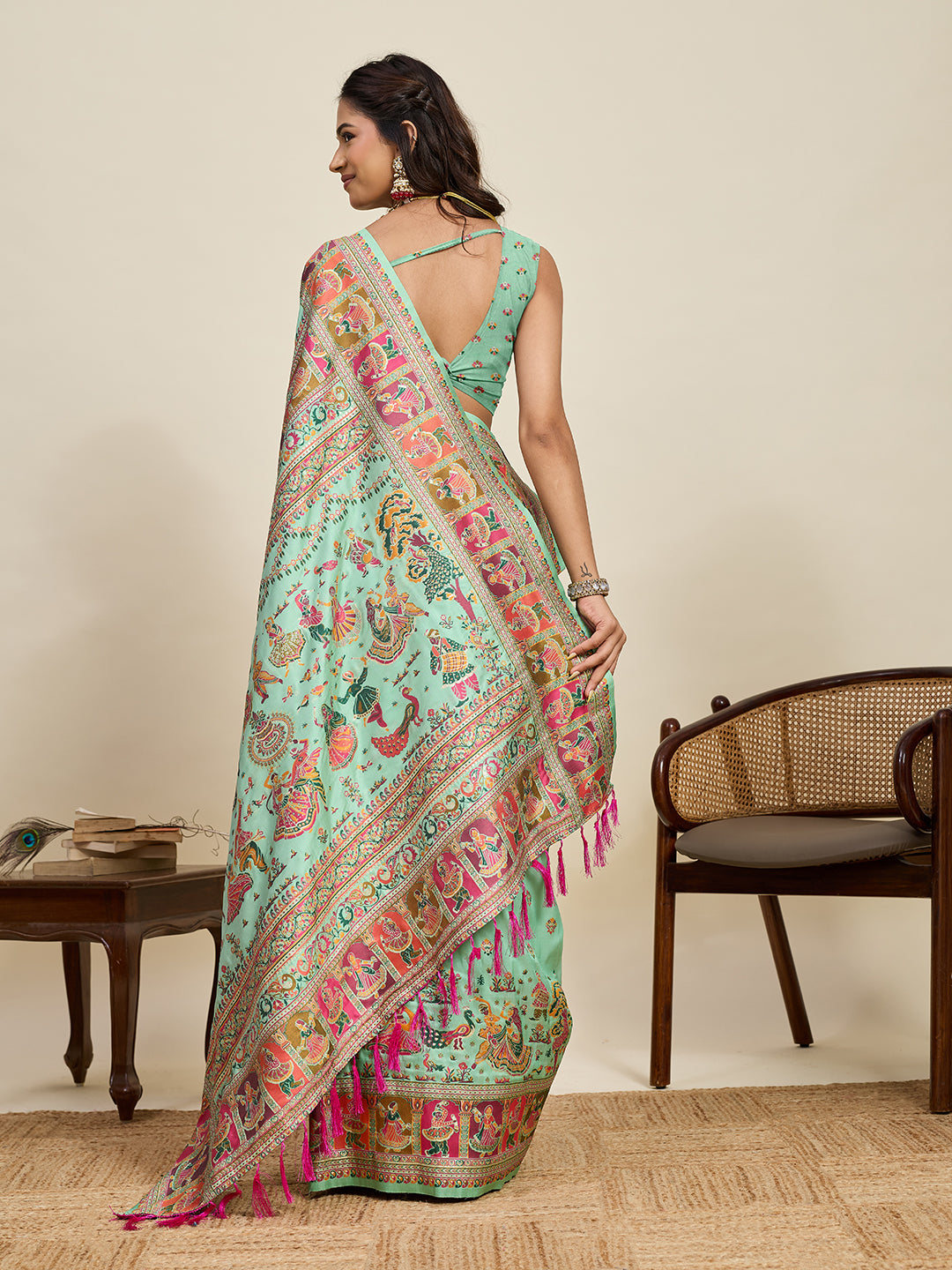 Urban Pallu Woven Design Silk Blend Party Saree