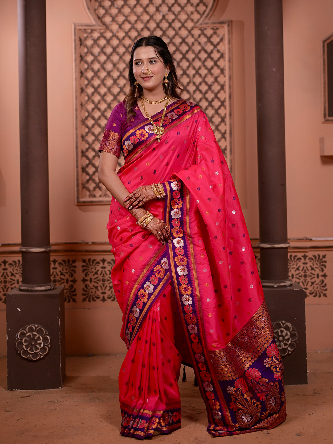 Urban Pallu Woven Design Silk Blend Traditional Saree