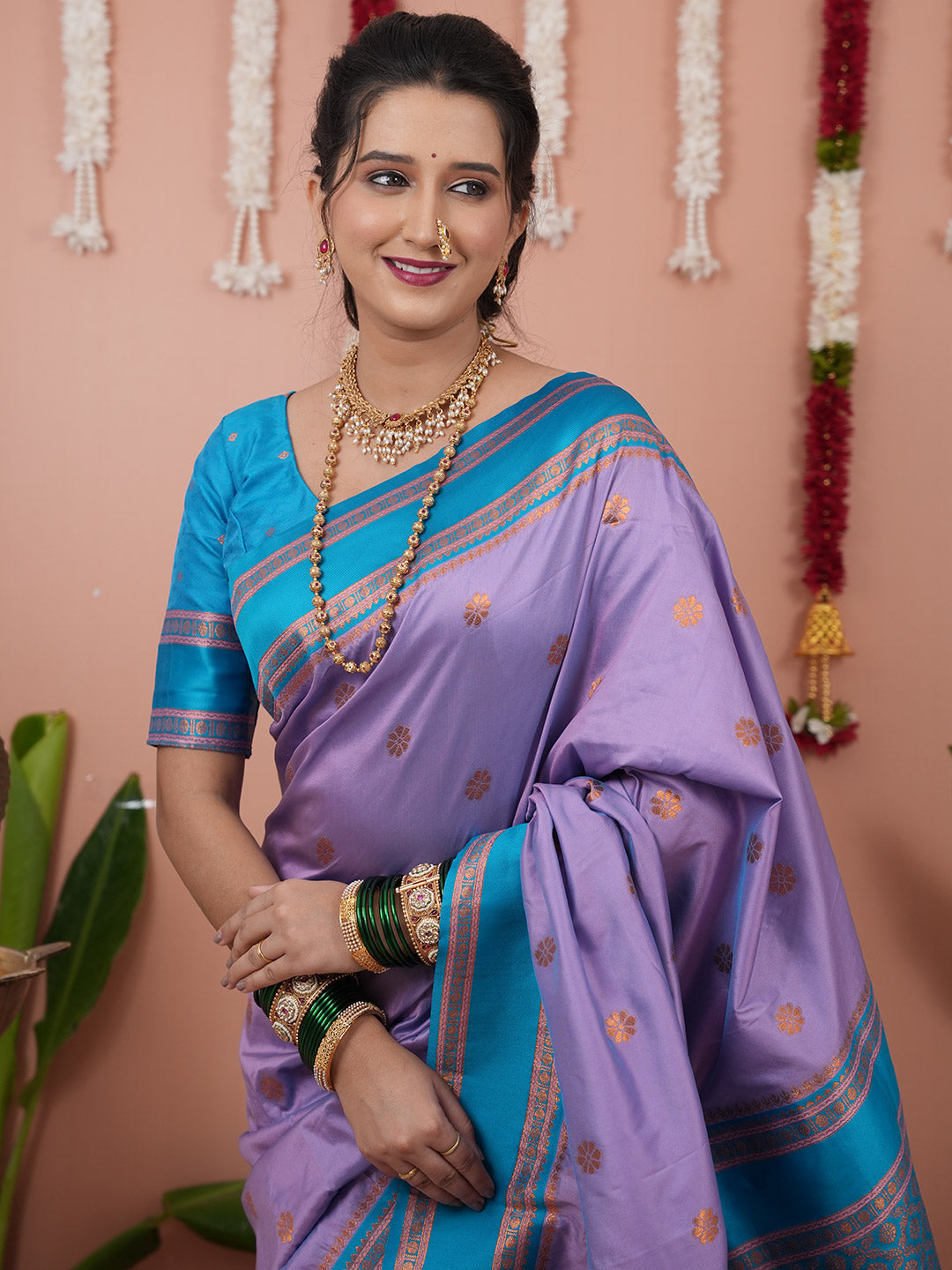 Urban Pallu Woven Design Silk Blend Traditional Saree
