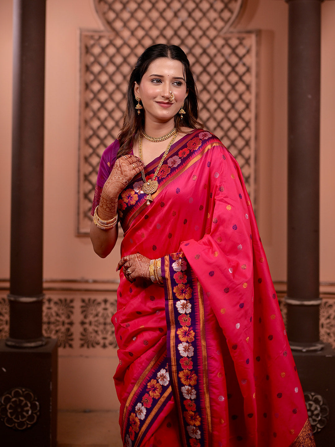 Urban Pallu Woven Design Silk Blend Traditional Saree