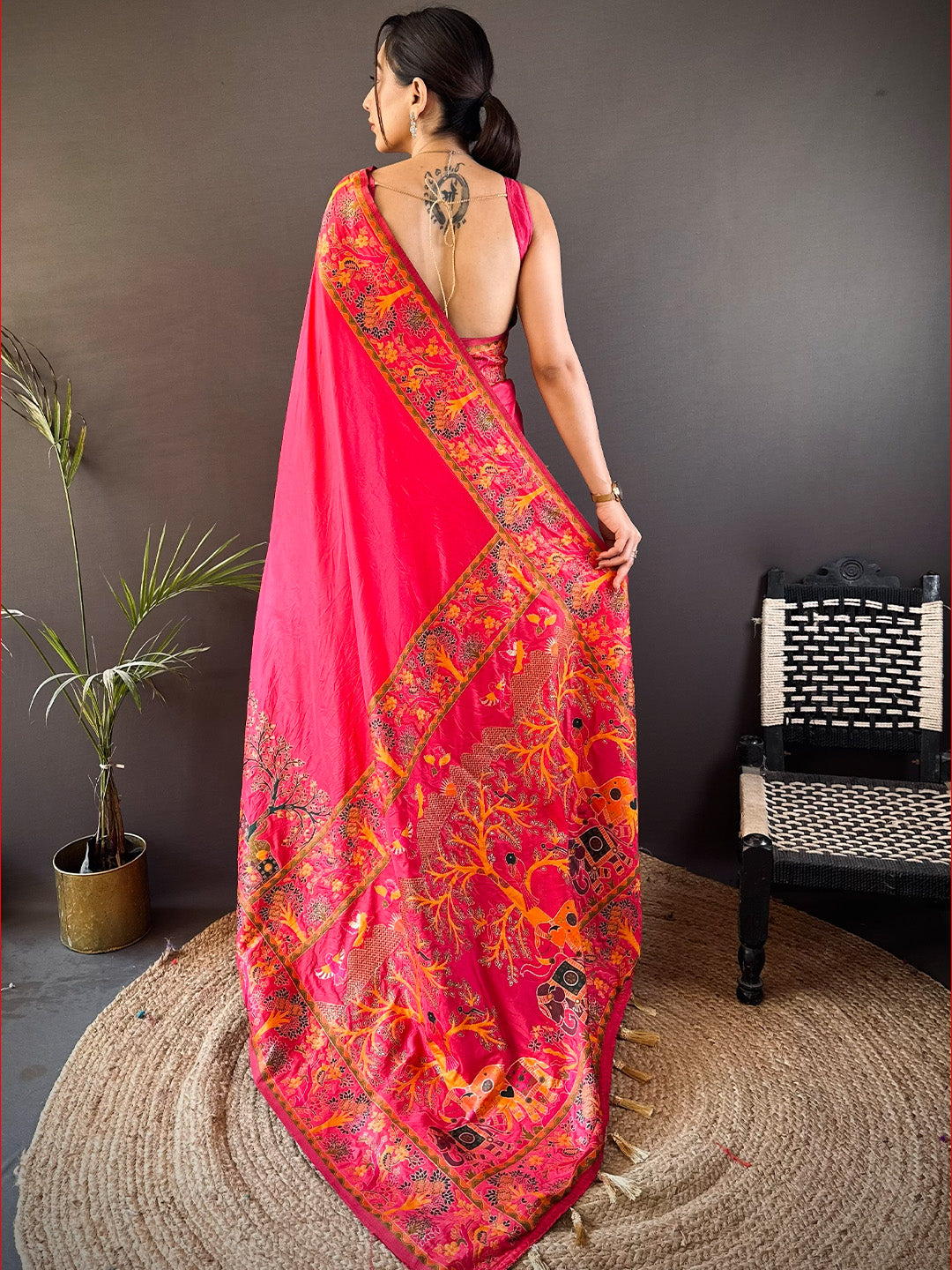 Urban Pallu Woven Design Silk Blend Traditional Saree