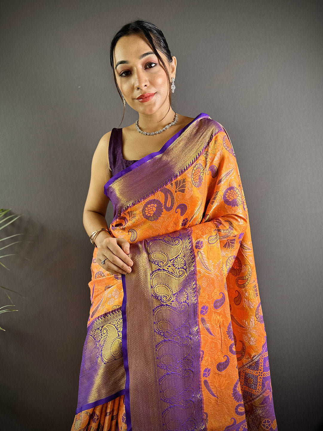 Urban Pallu Woven Design Silk Blend Traditional Saree