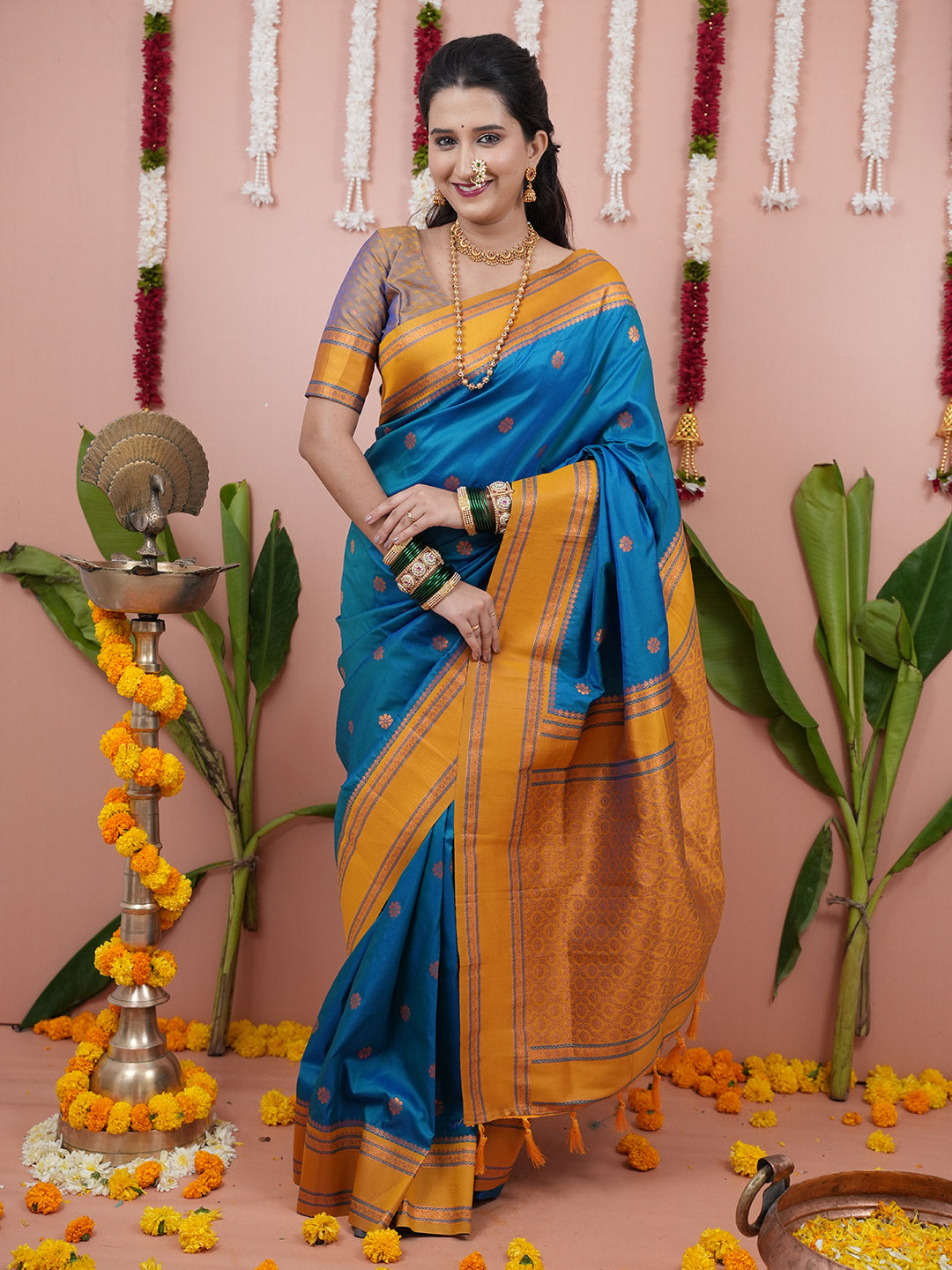 Urban Pallu Woven Design Silk Blend Traditional Saree