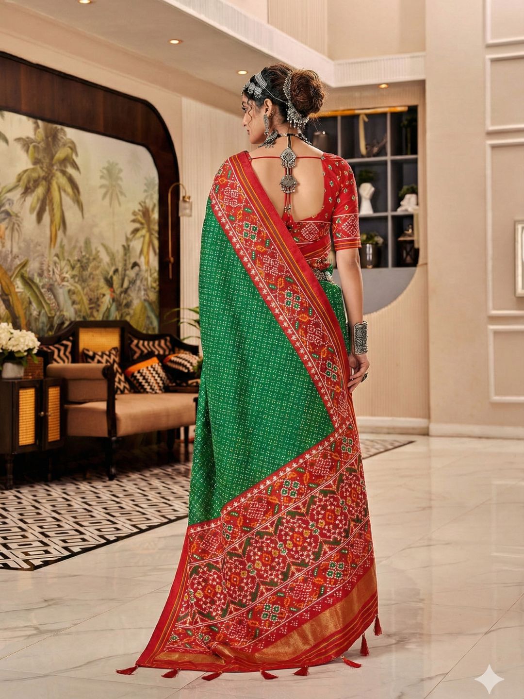 Urban Pallu Woven Design Cotton Blend Daily Saree