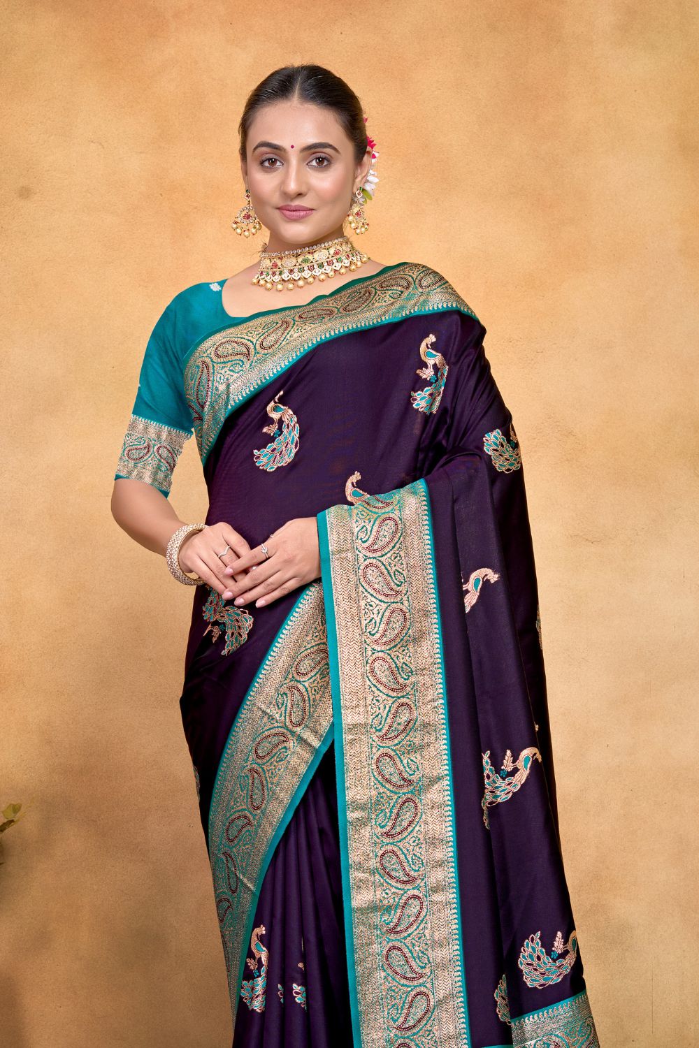 Urban Pallu Woven Design Silk Blend Fusion Saree