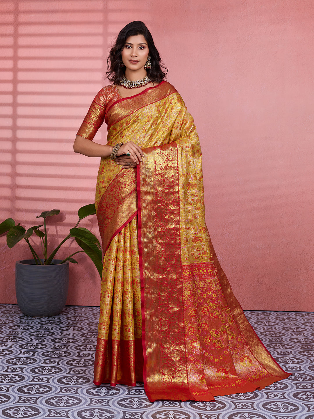 Urban Pallu Woven Design Art Silk Traditional Saree