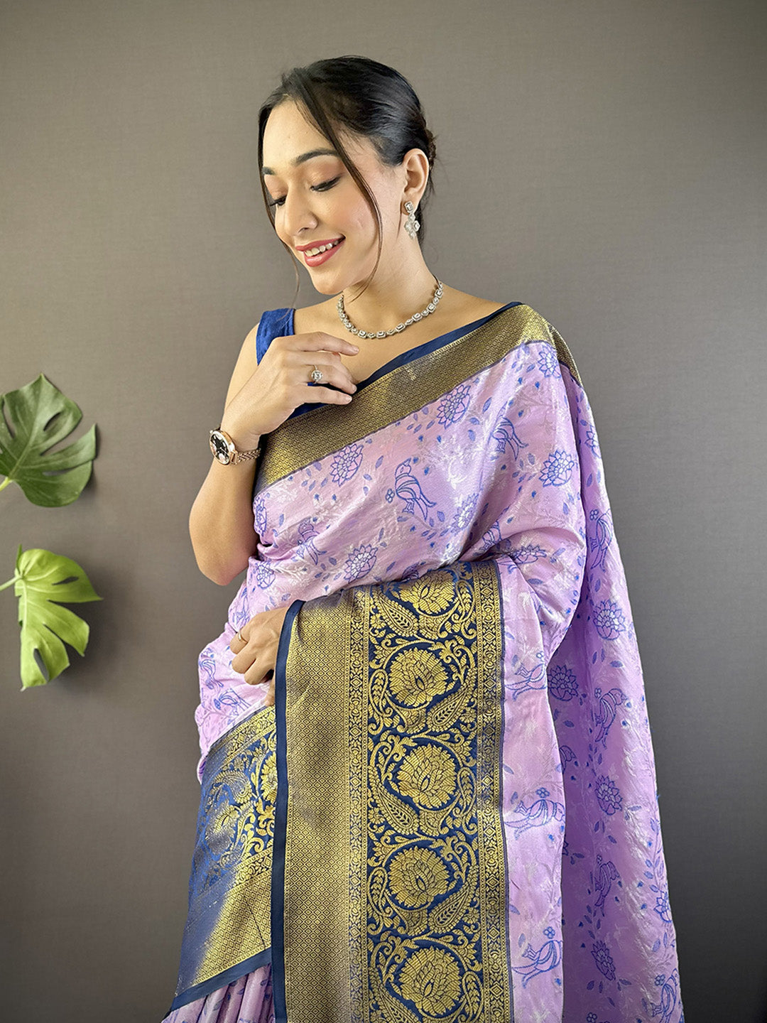 Urban Pallu Woven Design Silk Blend Traditional Saree