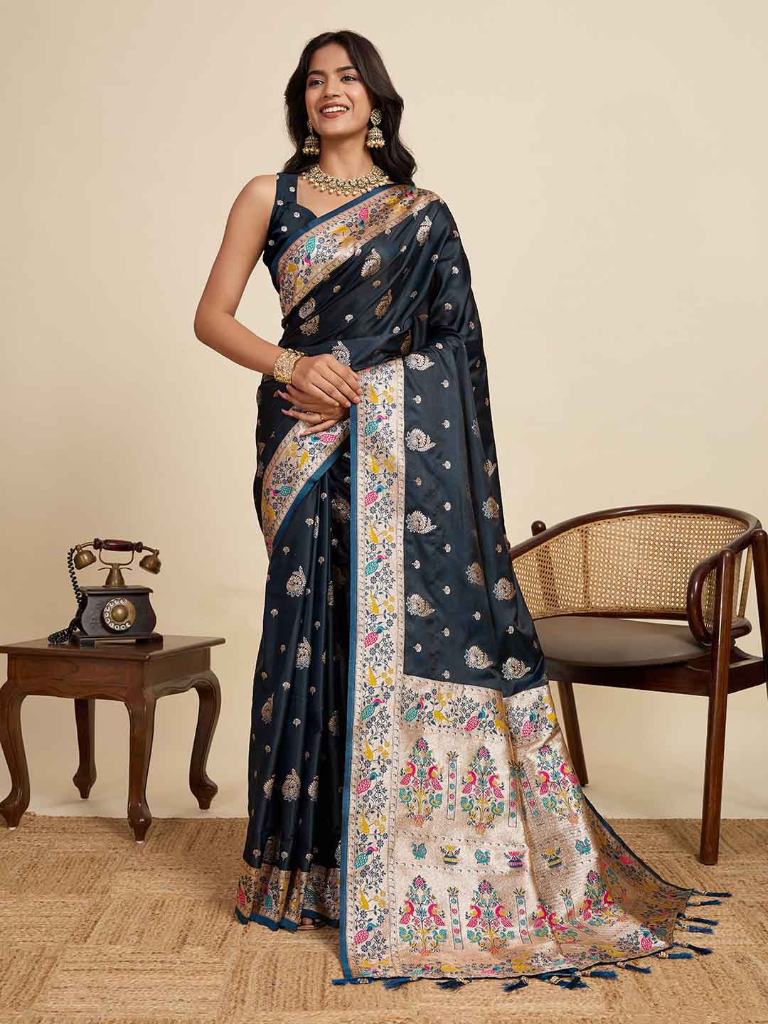 Urban Pallu Woven Design Silk Blend Party Saree