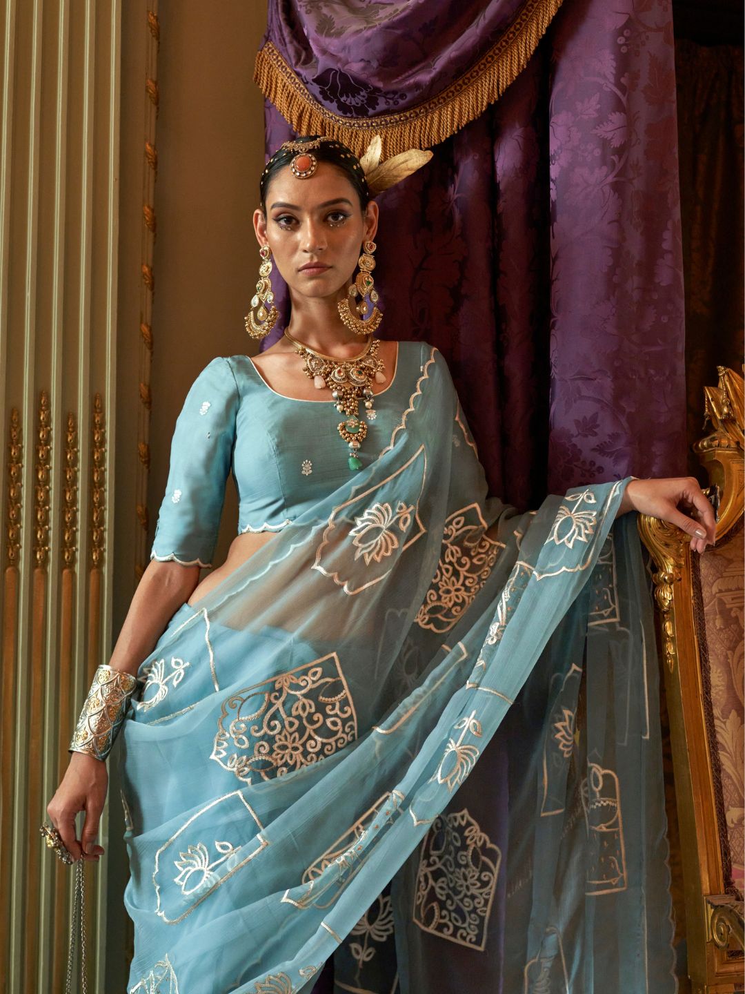 Urban Pallu Solid Poly Chiffon Daily Saree