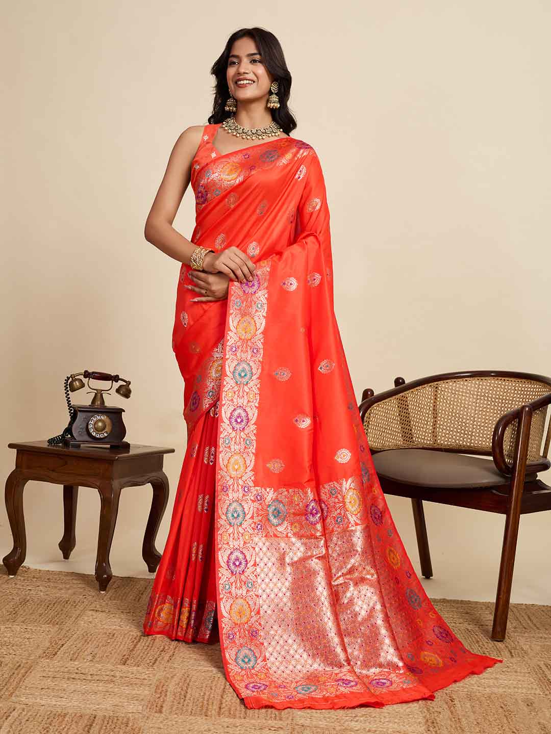 Urban Pallu Woven Design Silk Blend Party Saree