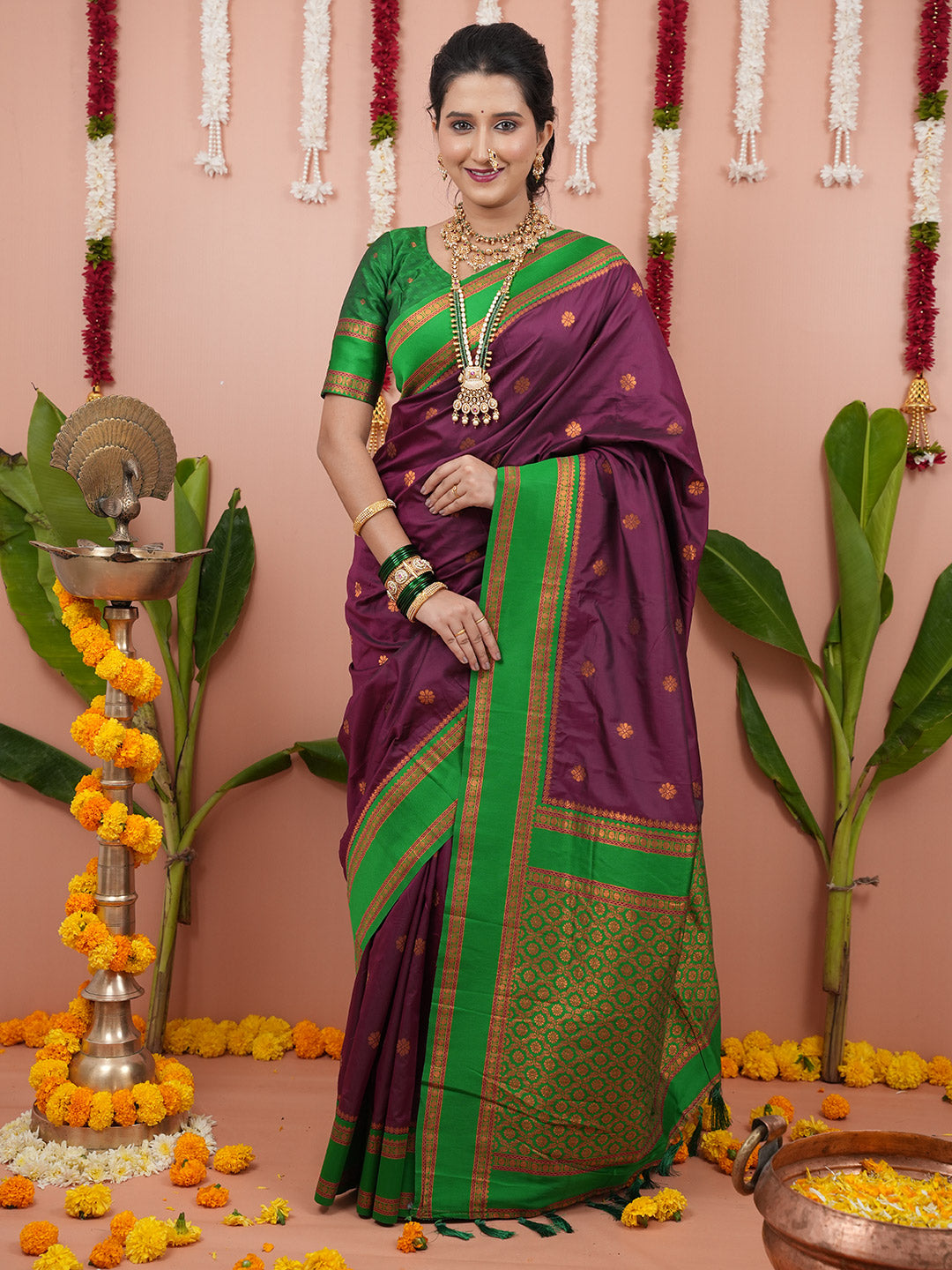 Urban Pallu Woven Design Silk Blend Traditional Saree
