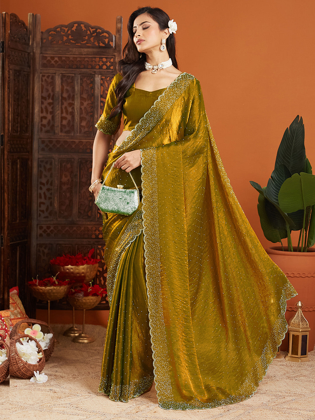 Urban Pallu Embellished Organza Party Saree