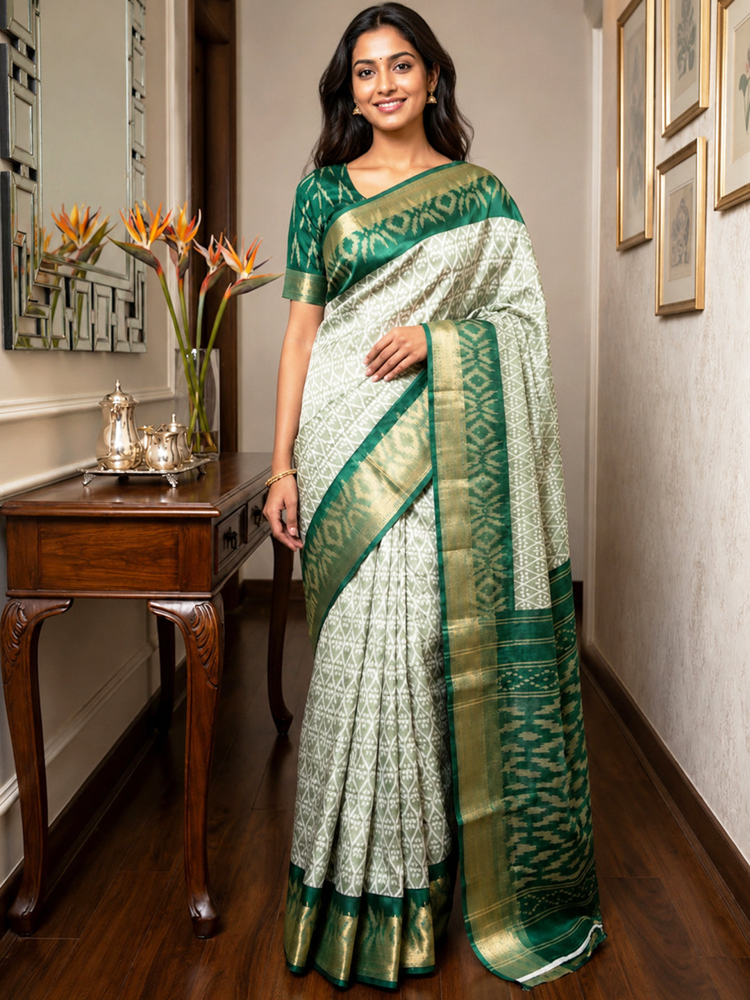 Urban Pallu Printed Silk Blend Festive Saree