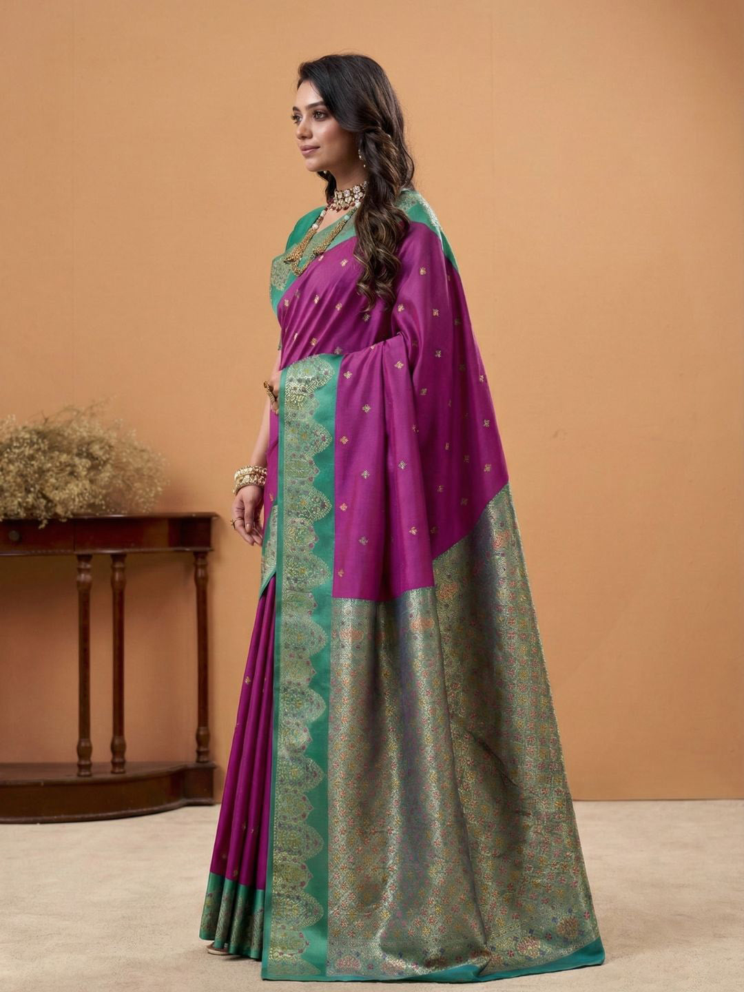 Urban Pallu Solid Silk Blend Festive Saree