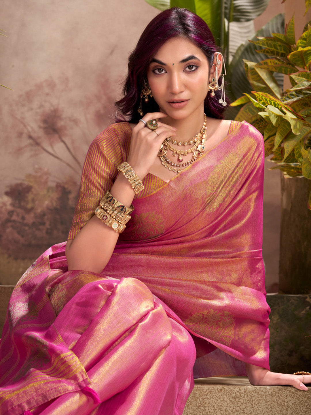 Urban Pallu Woven Design Silk Blend Traditional Saree