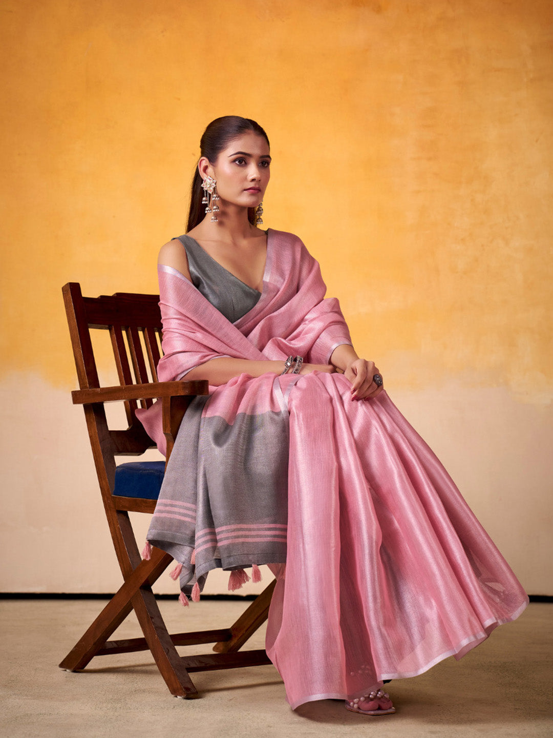 Urban Pallu Woven Design Cotton Blend Daily Saree