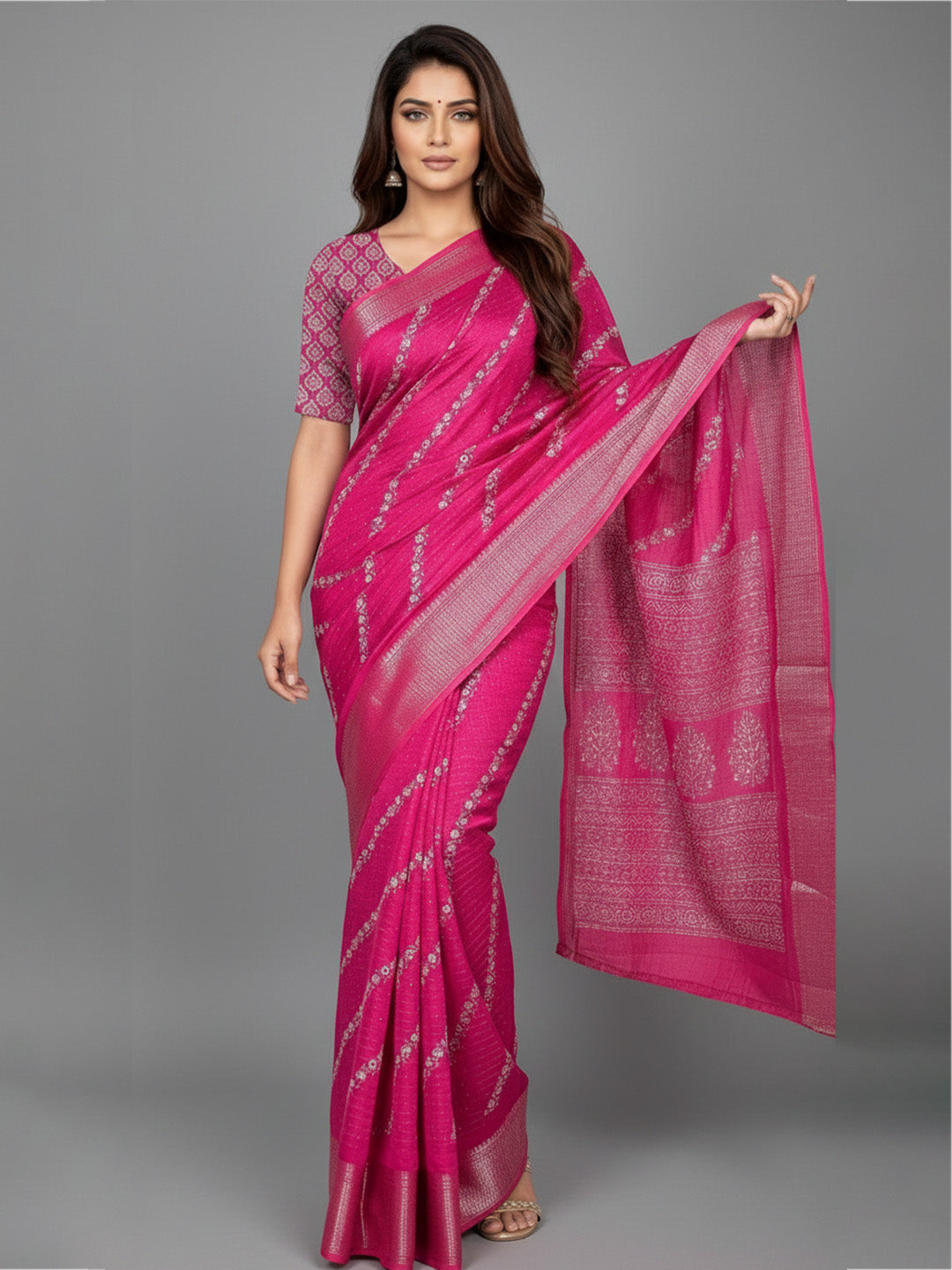 Urban Pallu Solid Silk Blend Festive Saree