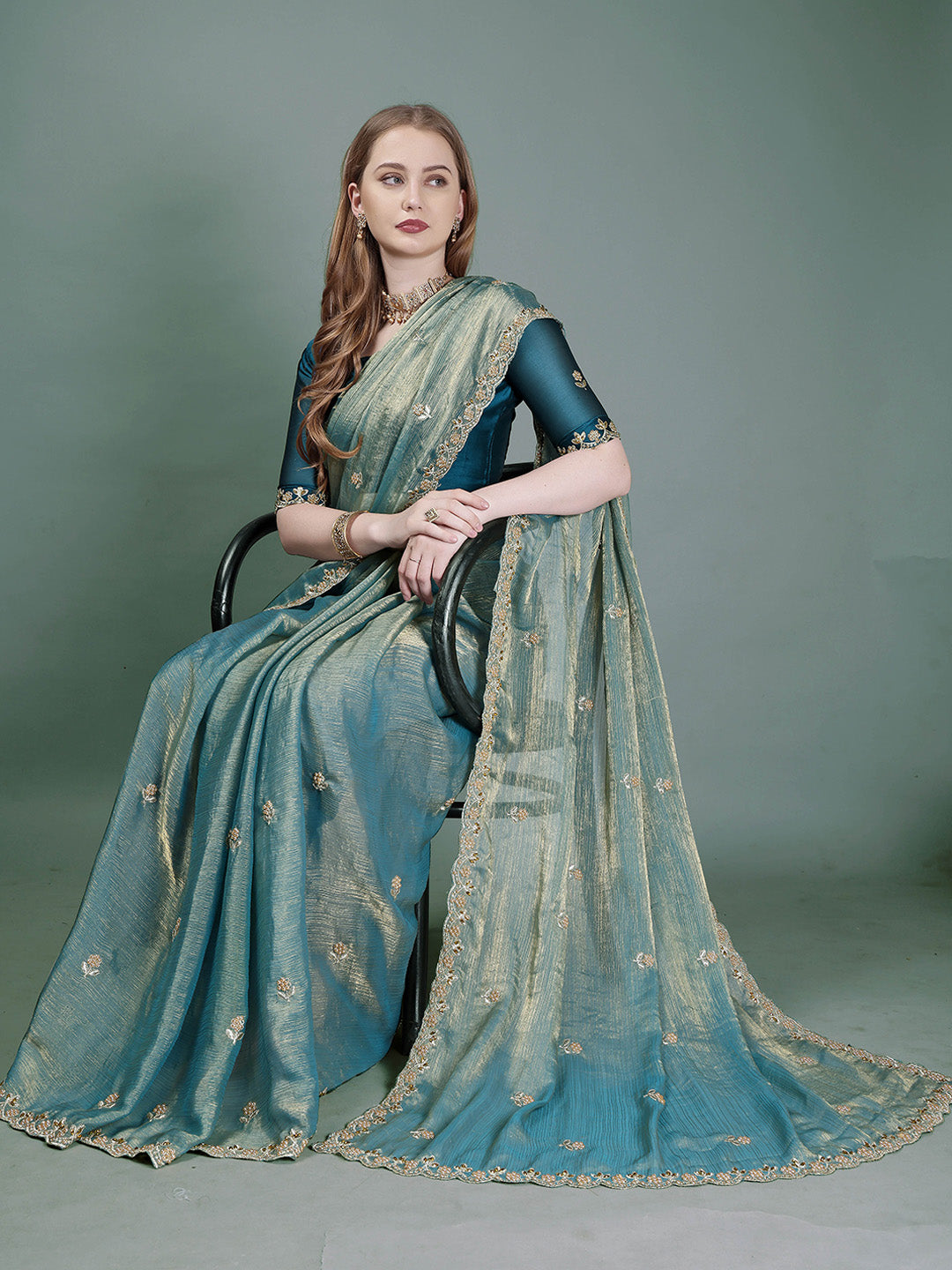 Urban Pallu Embroidered Organza Fusion Saree