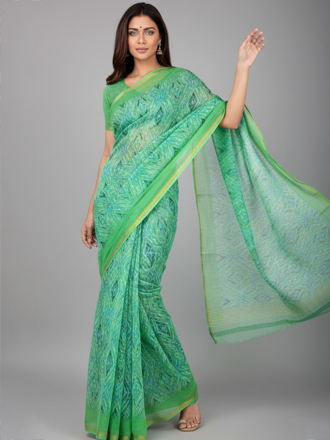 Urban Pallu Solid Silk Blend Festive Saree