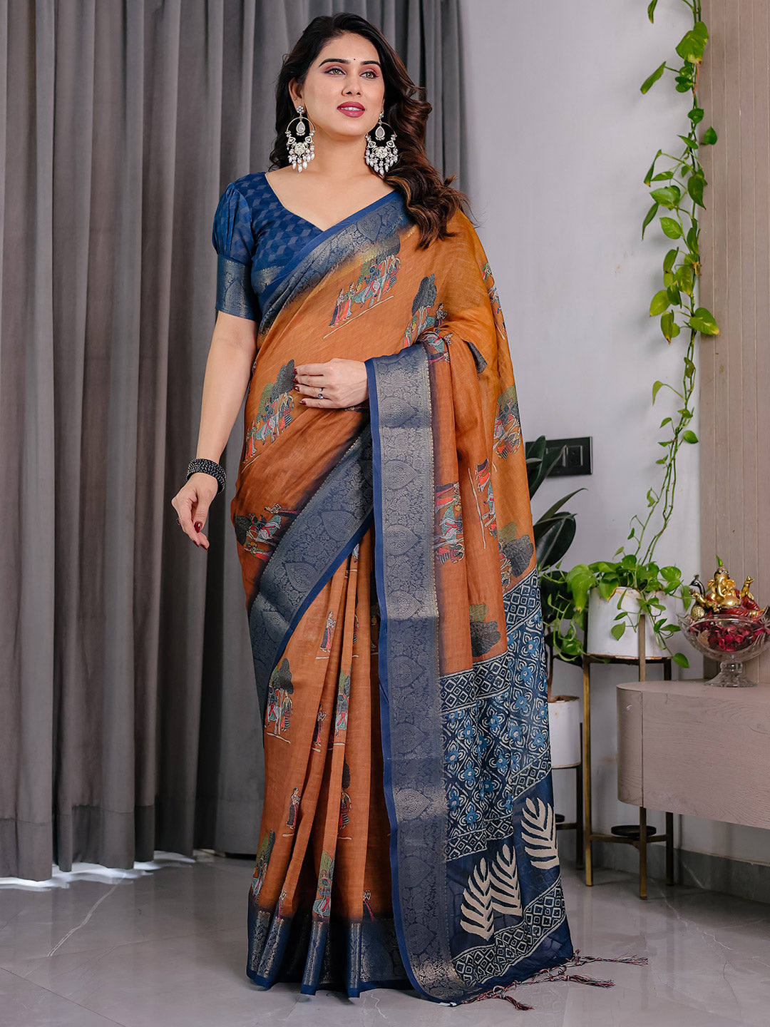 Urban Pallu Ethnic Motifs Patola Saree