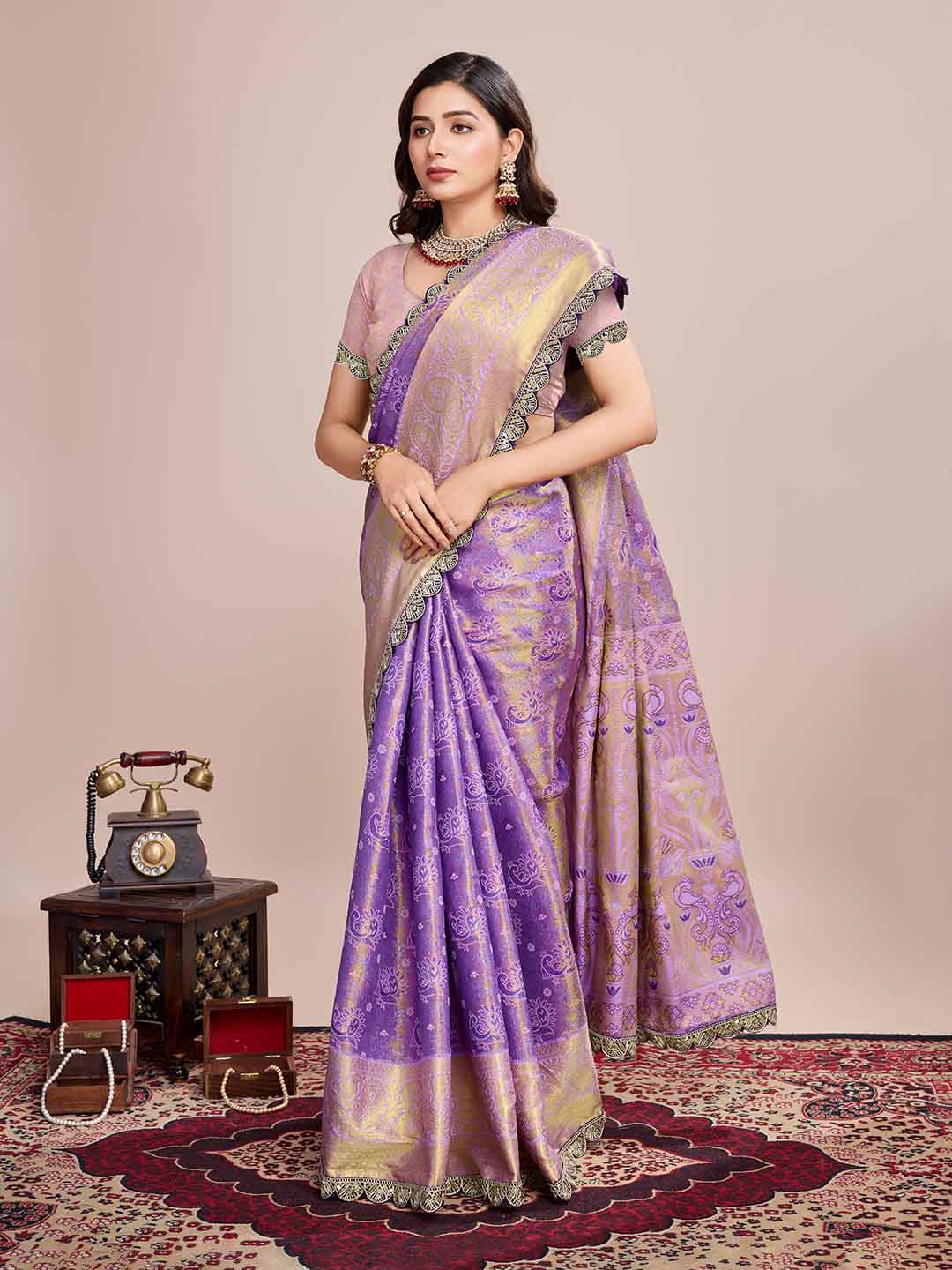 Urban Pallu Woven Design Silk Blend Party Saree