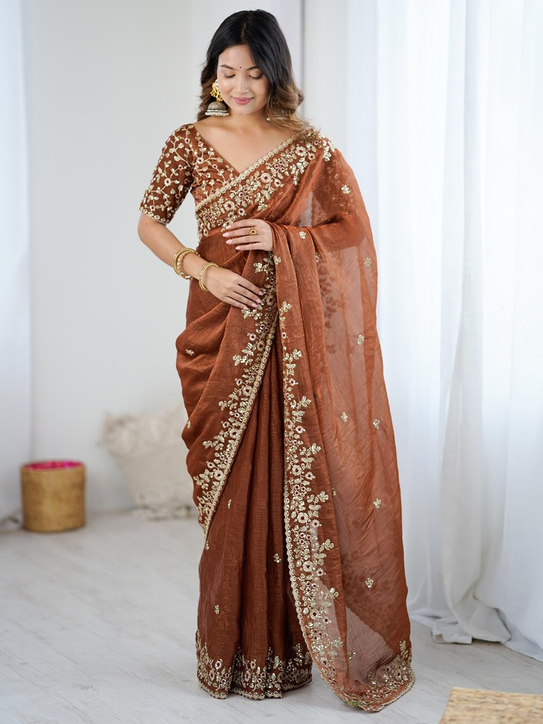 Urban Pallu Solid Silk Blend Festive Saree