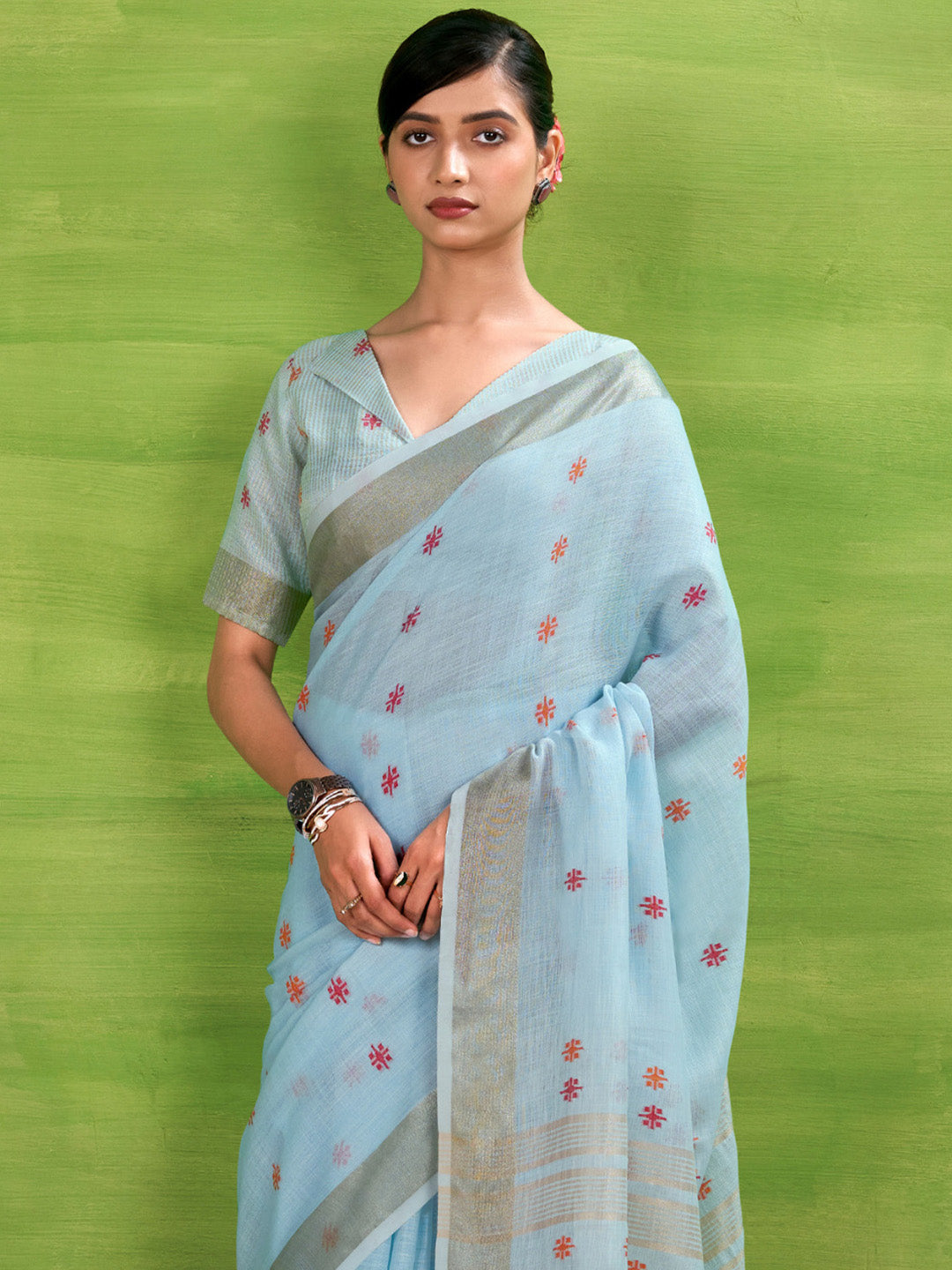 Urban Pallu Solid Cotton Blend Daily Saree