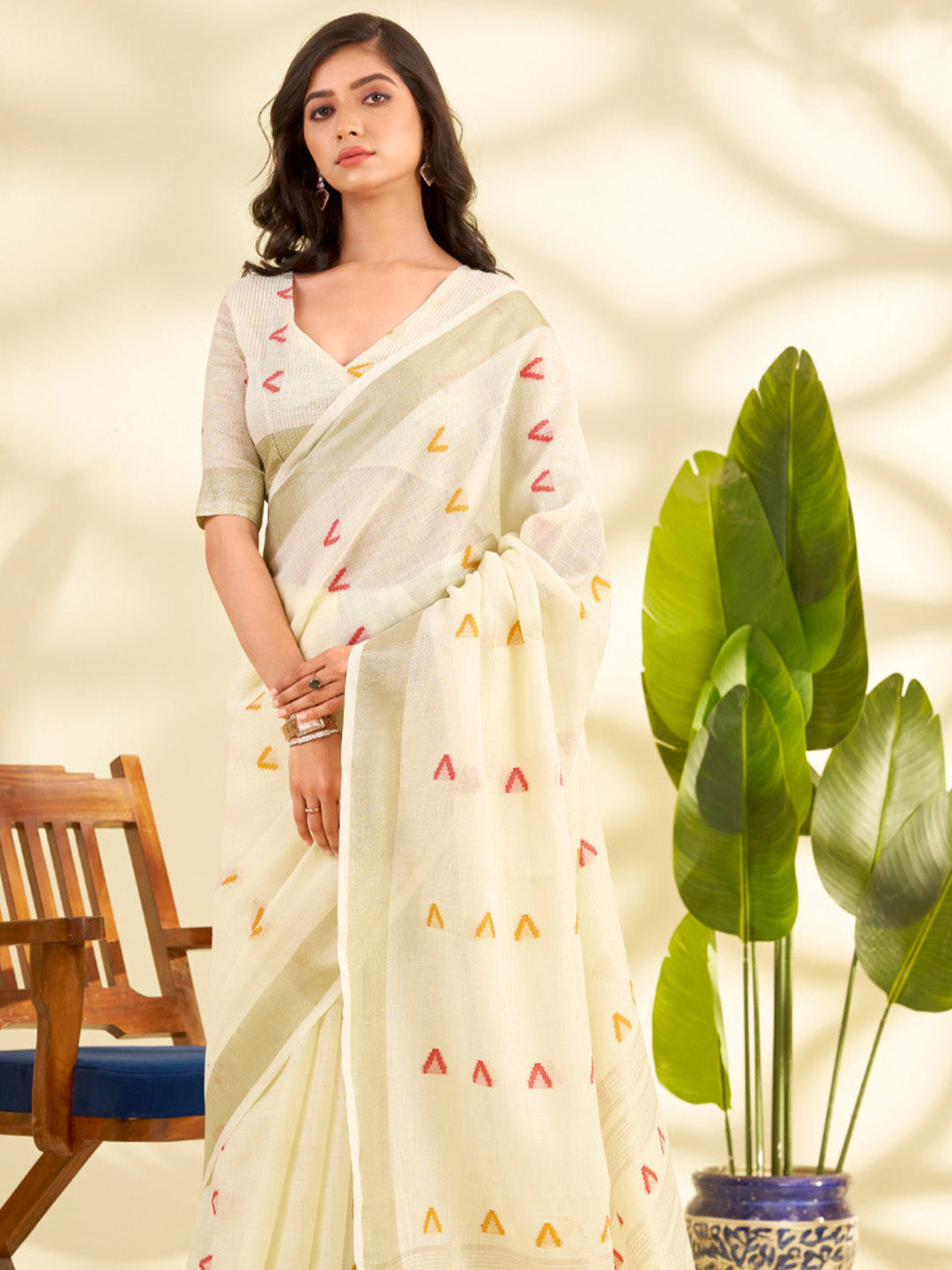 Urban Pallu Woven Design Cotton Blend Daily Saree