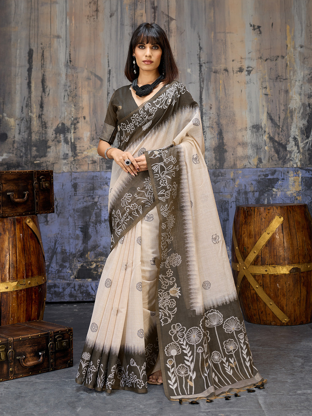 Urban Pallu Solid Silk Cotton Work Saree