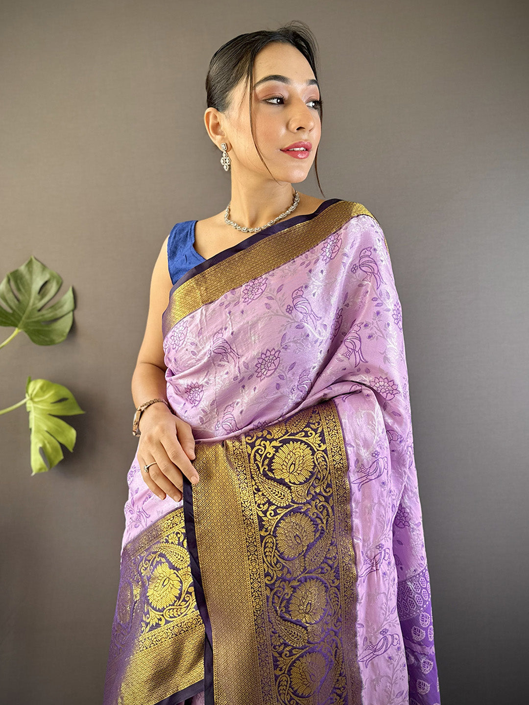 Urban Pallu Woven Design Silk Blend Traditional Saree