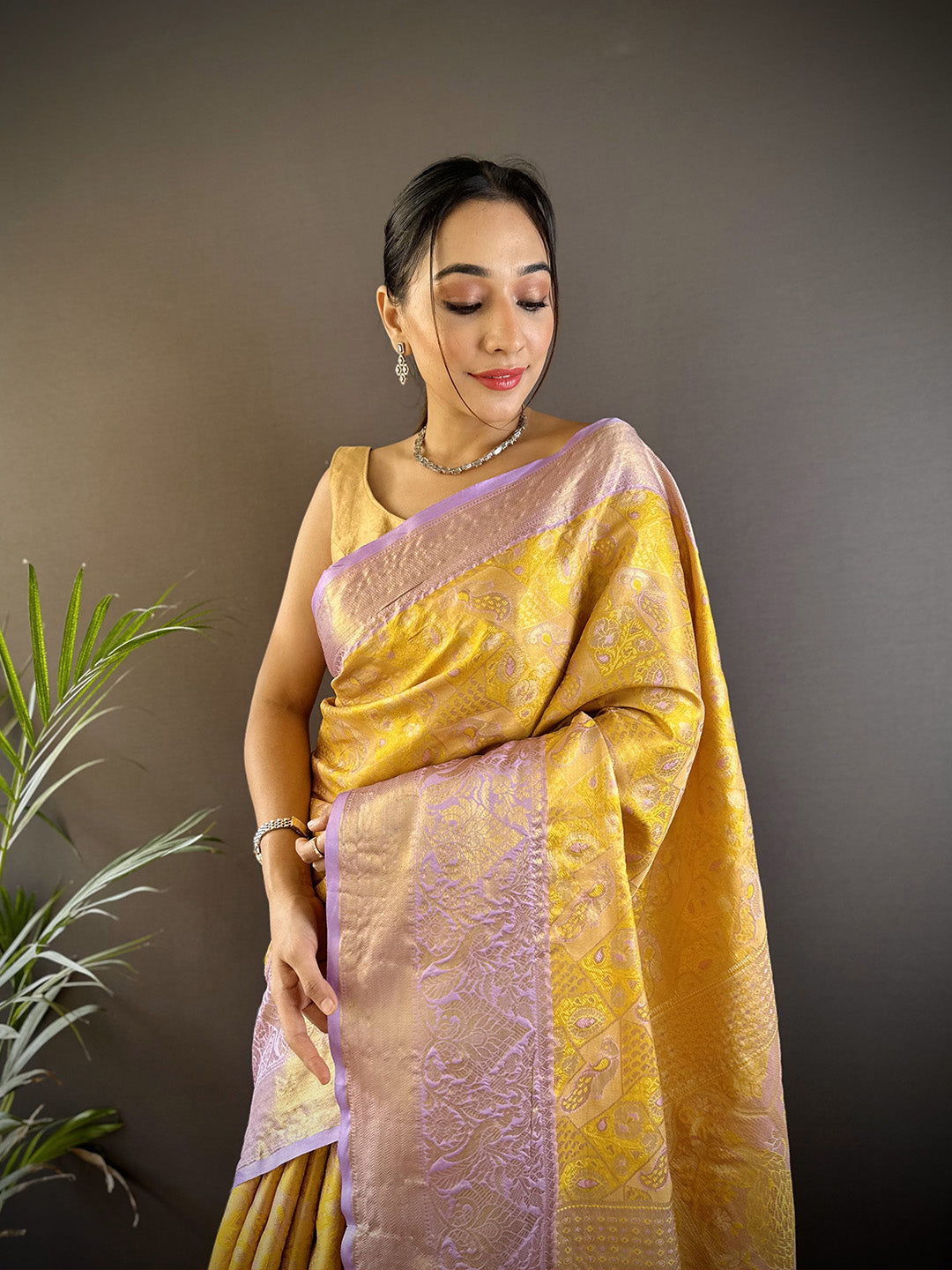 Urban Pallu Woven Design Silk Blend Traditional Saree