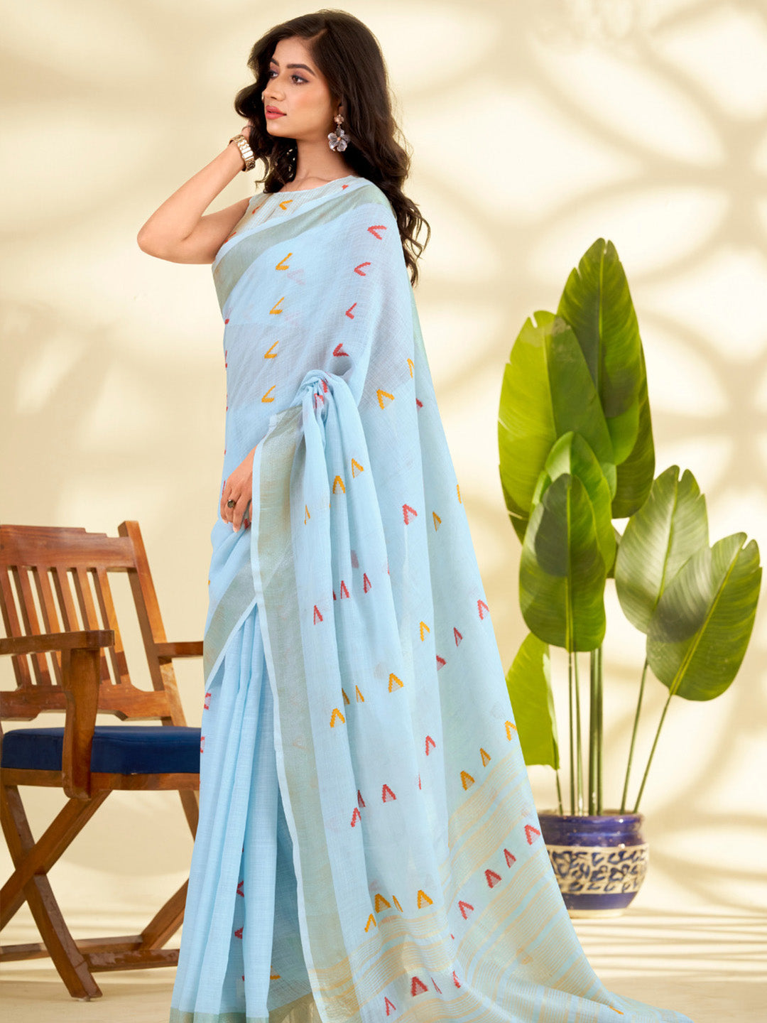 Urban Pallu Woven Design Cotton Blend Daily Saree