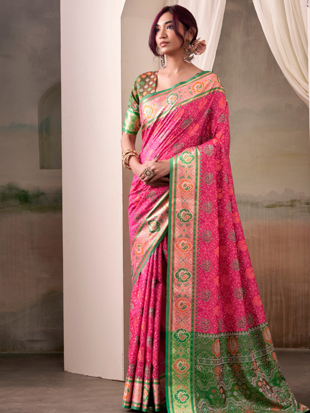 Urban Pallu Woven Design Cotton Blend Daily Saree