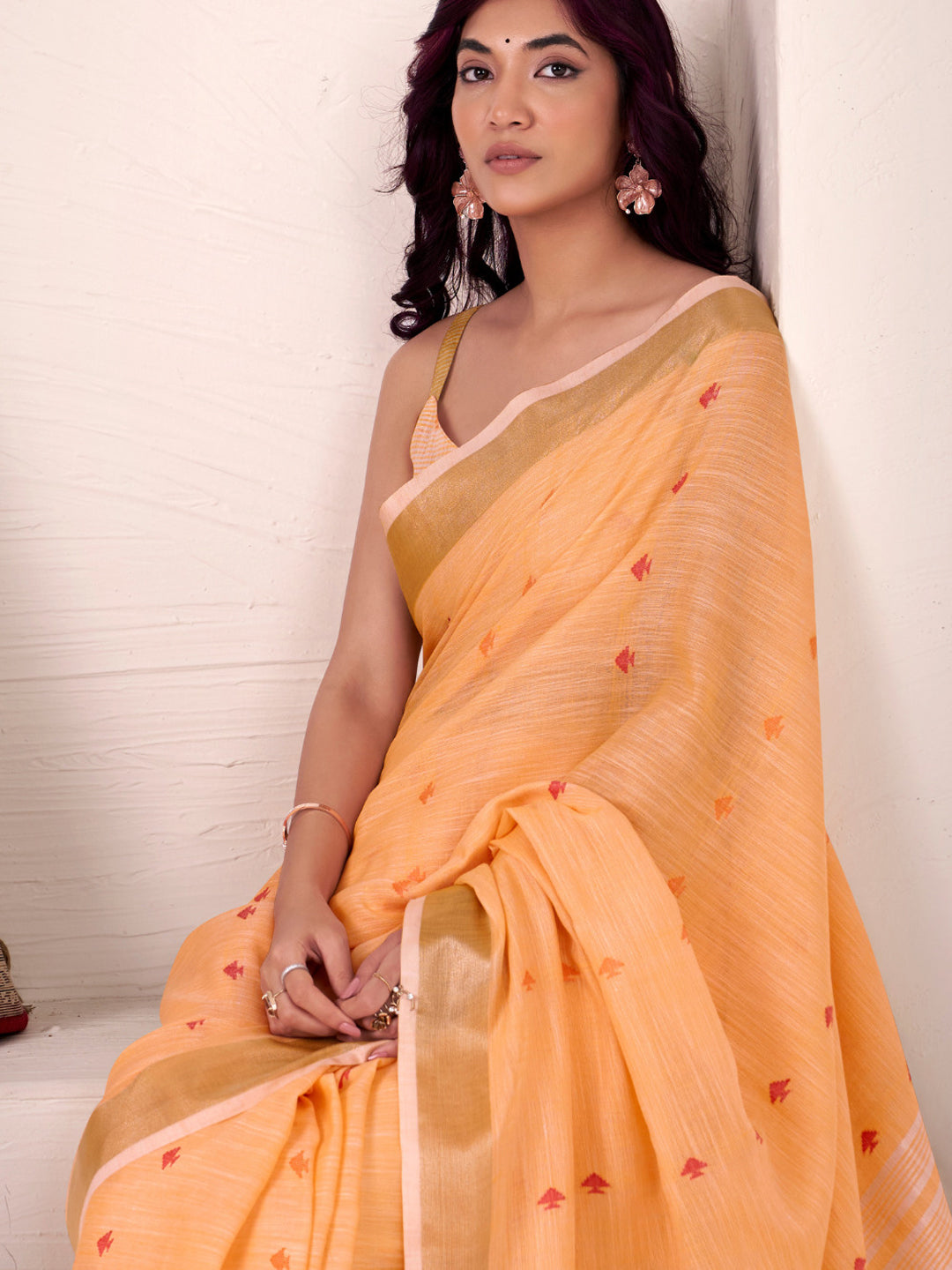 Urban Pallu Embroidered Cotton Blend Traditional Saree