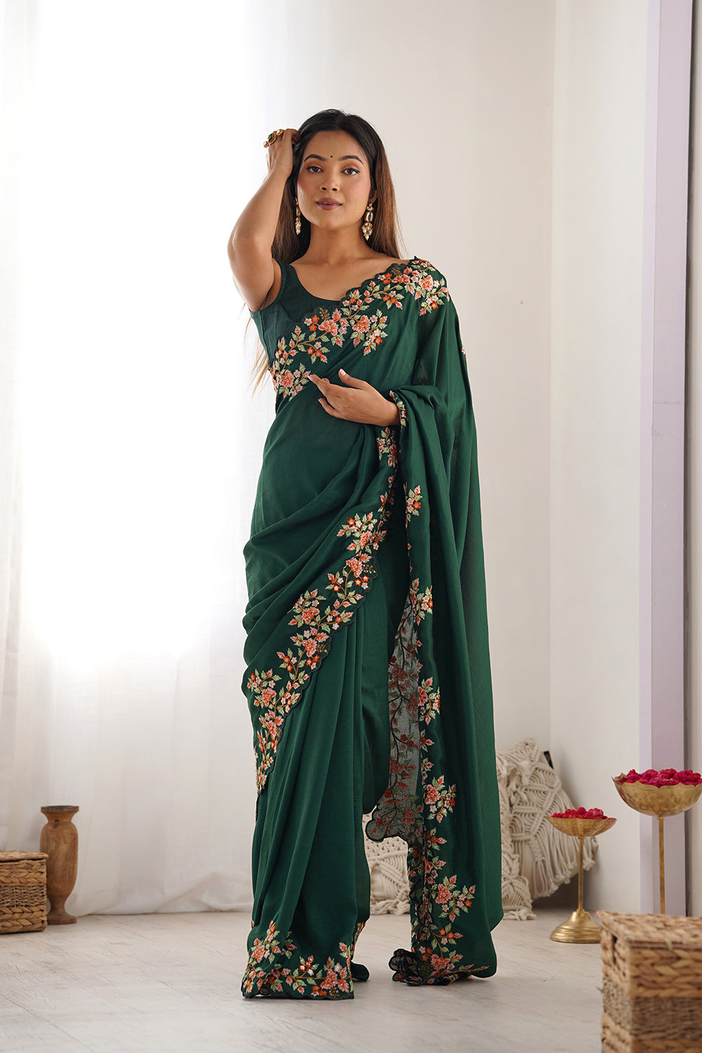 Urban Pallu Solid Silk Blend Festive Saree