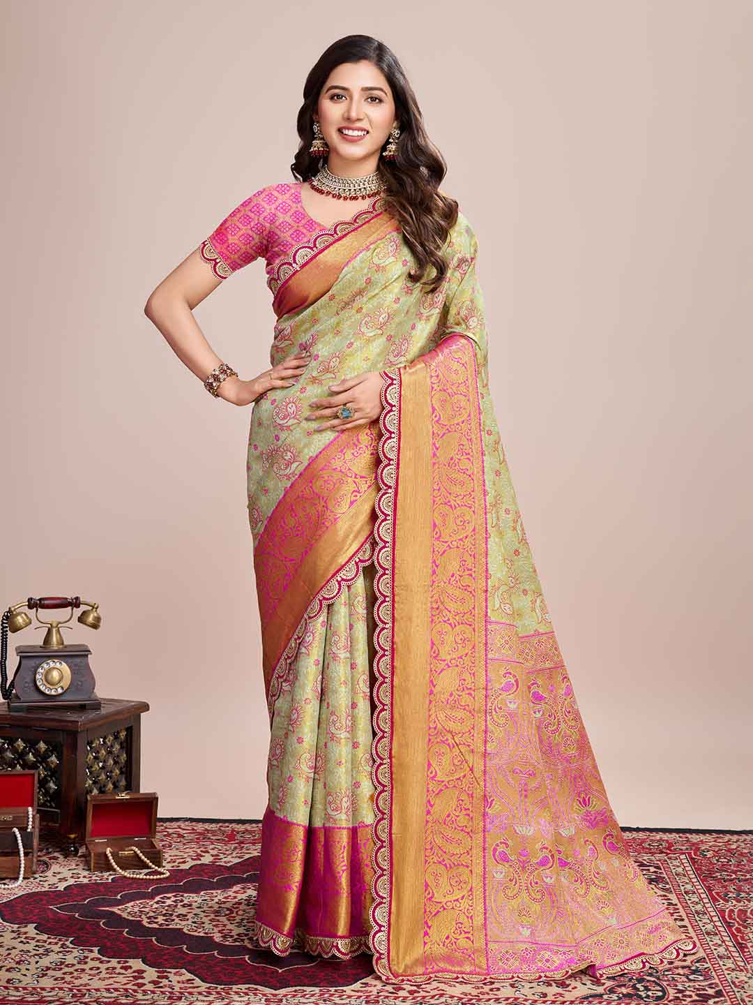 Urban Pallu Woven Design Silk Blend Party Saree
